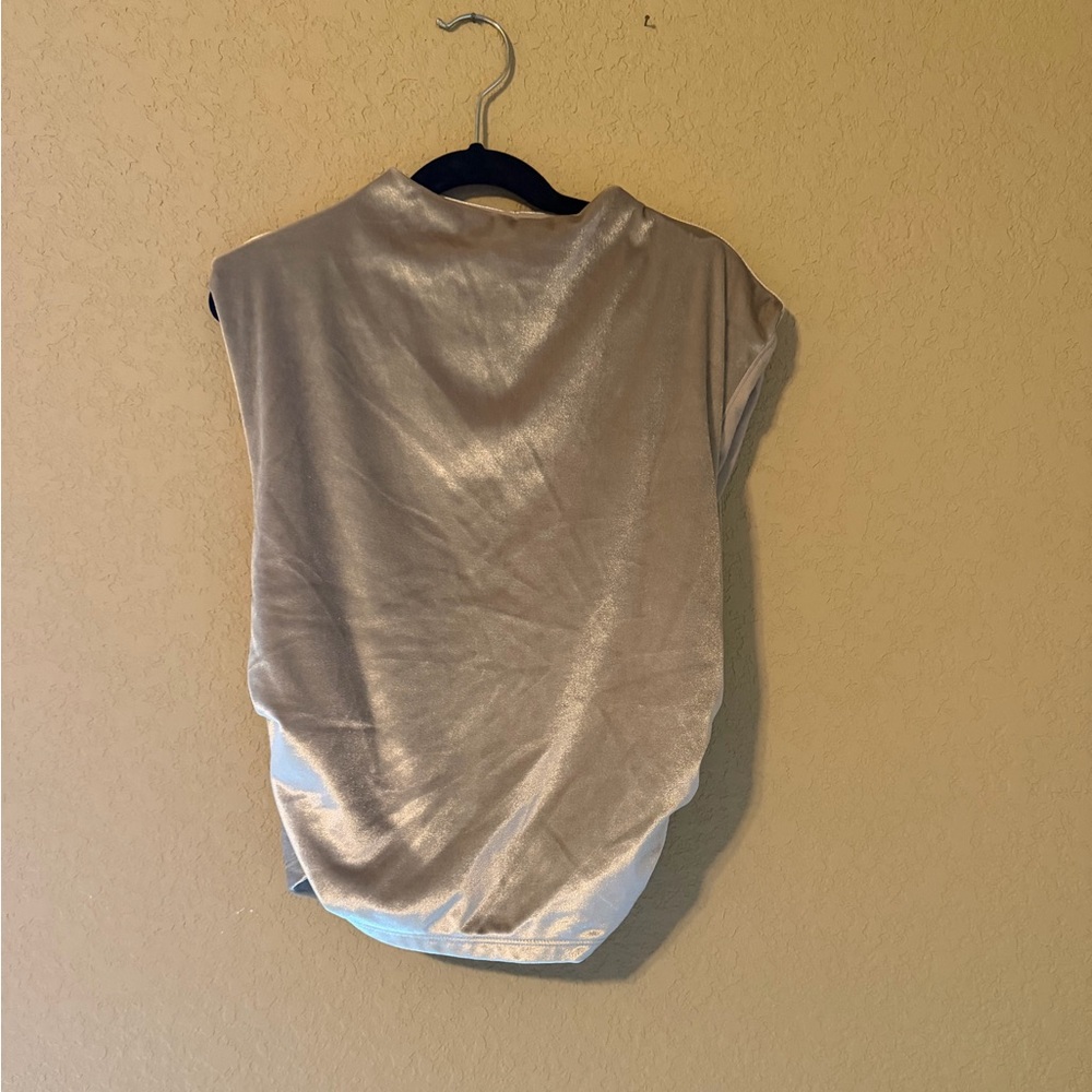 Abercrombie & Fitch Sleeveless Top | Small